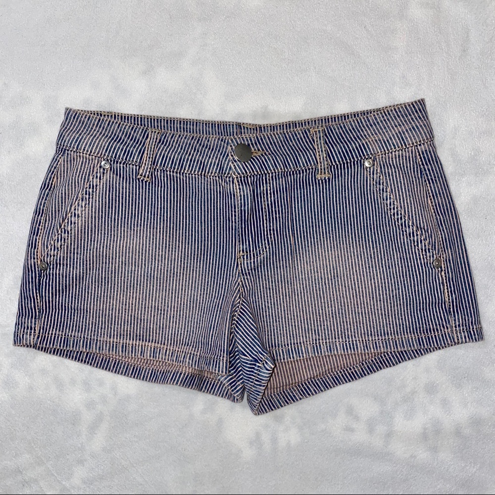 Women’s Forever 21 Blue + Pink Striped Shorts